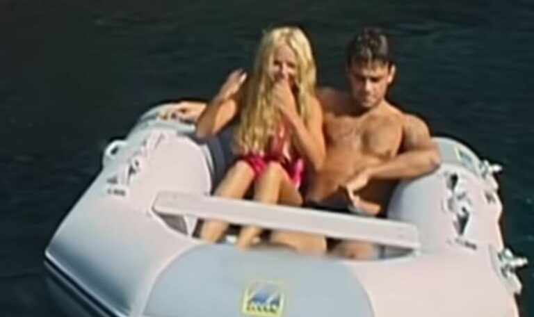 Robbie Williams and Geri Horner clips share look into confusing relationship